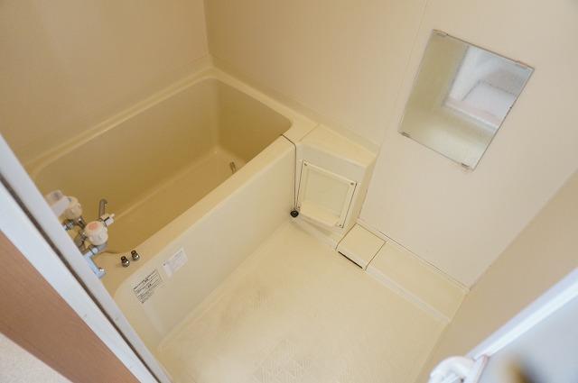 バス・シャワールーム　浴室