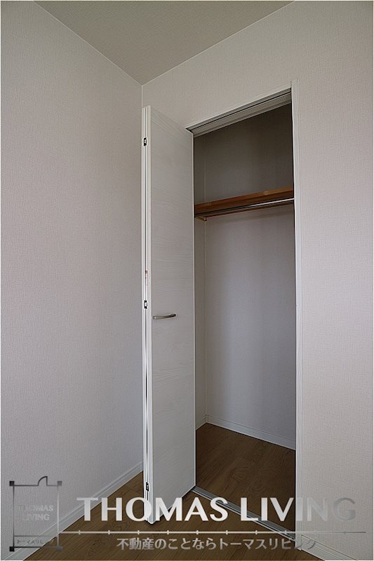 収納　クローゼット御座いますよ。