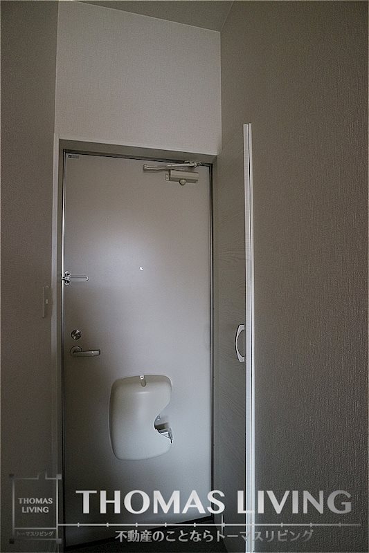 玄関　シューズボックス御座いますよ。