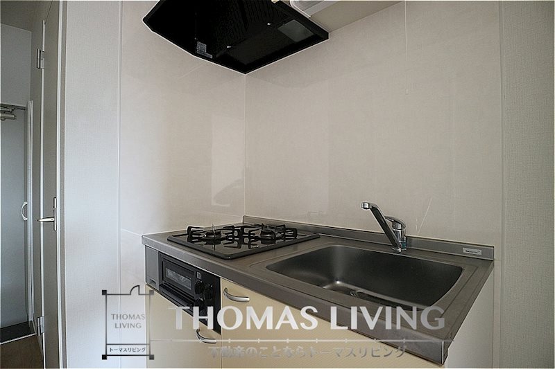 キッチン　2口コンログリル付きですよ。