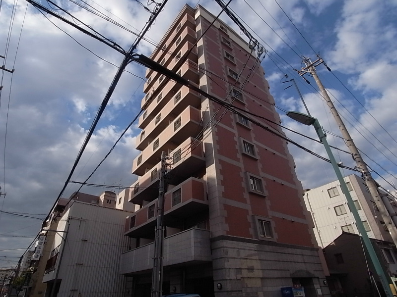 建物外観　外観　オートロック付　防犯カメラ付　宅配ＢＯＸ付