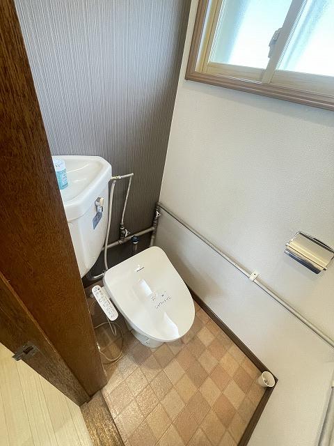 トイレ　トイレ