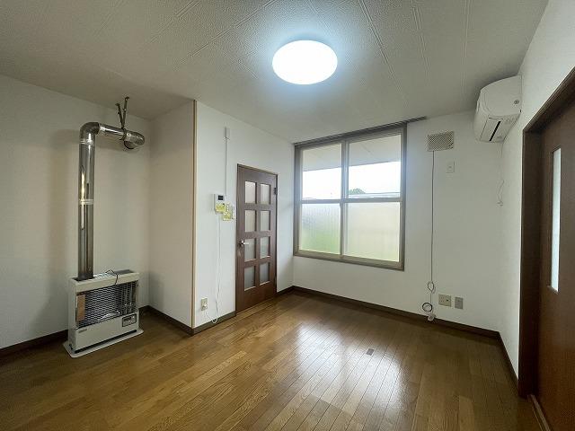 居室・リビング　リビング１