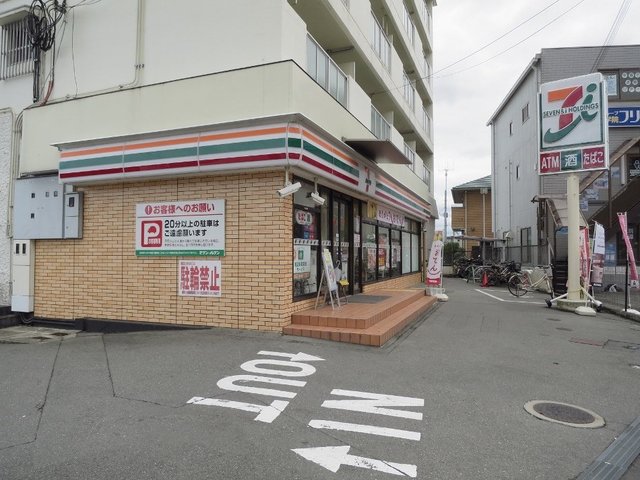 コンビニ　セブンイレブン吹田山田東4丁目店（コンビニ）まで614m