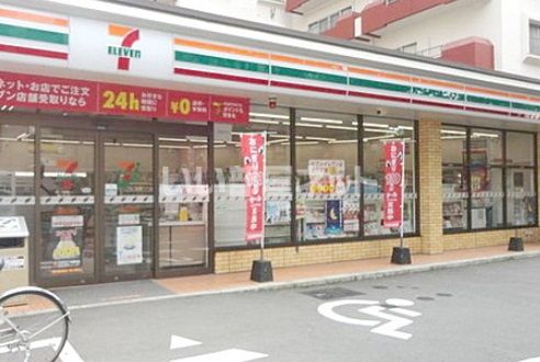 コンビニ　セブンイレブン福岡けやき通り店（コンビニ）まで480m
