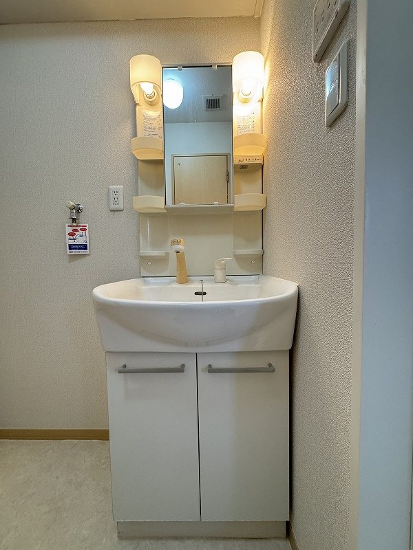 洗面設備　※掲載情報と物件の現況が異なる場合、現況を優先とする。
