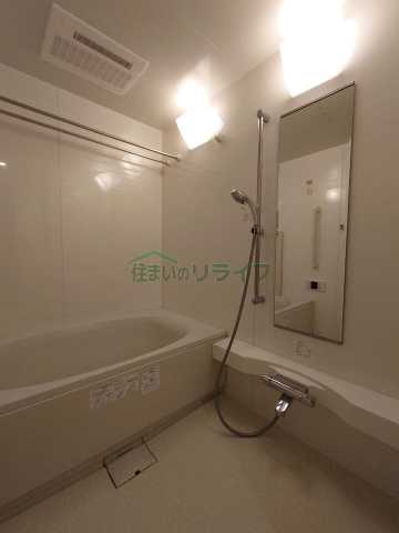 バス・シャワールーム　別部屋参考写真