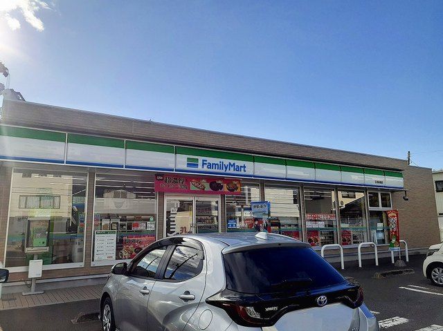 コンビニ　ファミリーマート石巻新橋店（コンビニ）まで230m