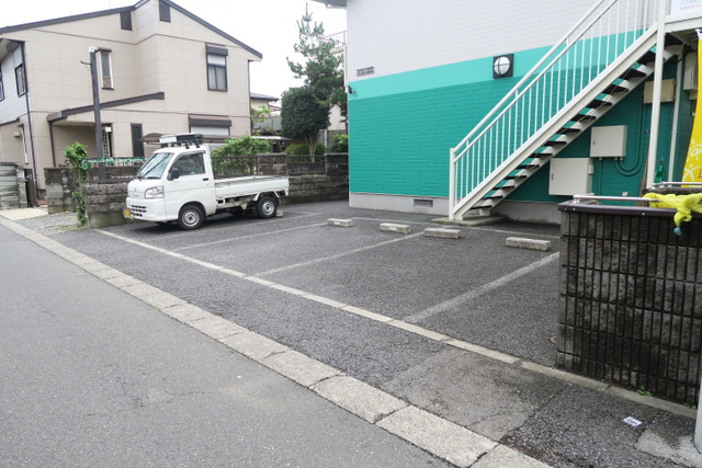 駐車場　敷地内駐車場※要空確認
