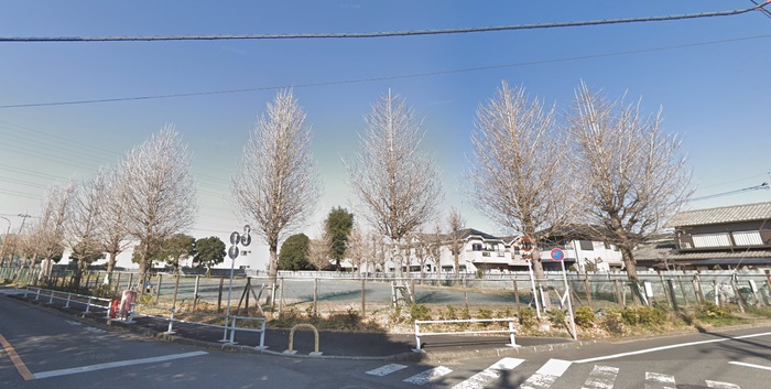 公園　小作緑地公園（公園）まで200m