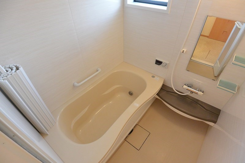 バス・シャワールーム　お風呂