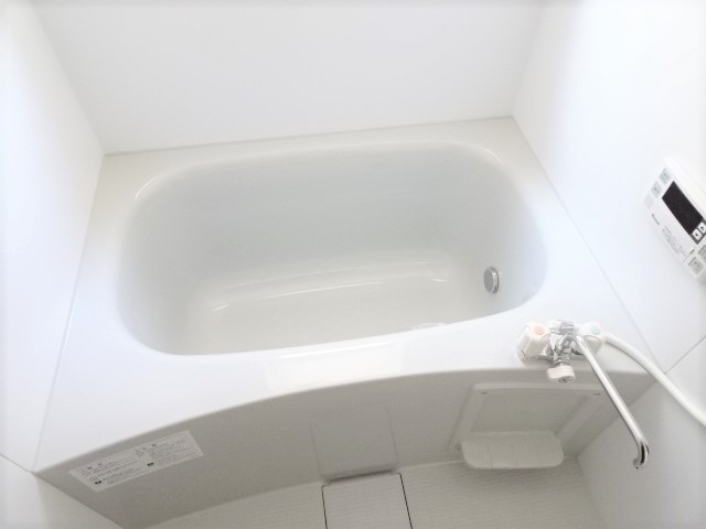 バス・シャワールーム　追焚給湯付きバスルーム