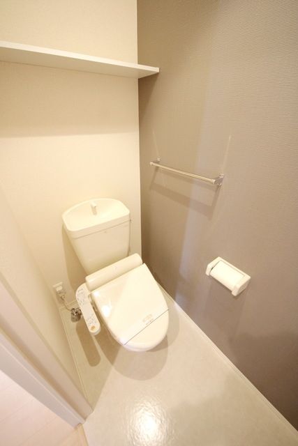 トイレ　★見学希望等はタウンハウジング中央林間店までお気軽に♪★