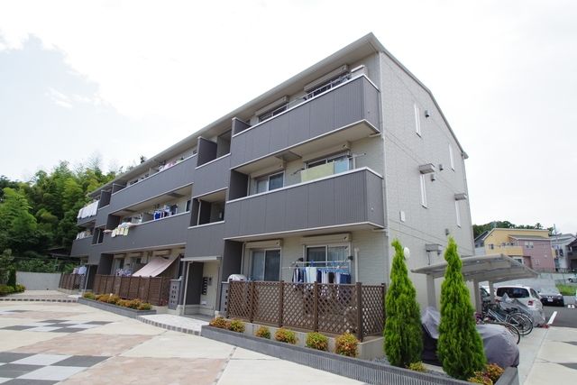 建物外観　★見学希望等はタウンハウジング中央林間店までお気軽に♪★