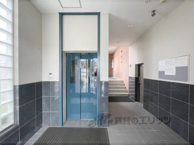 ロビー　ロビー