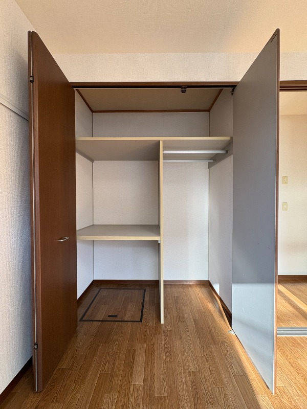 収納　図面と現状に相違がある場合には現状を優先