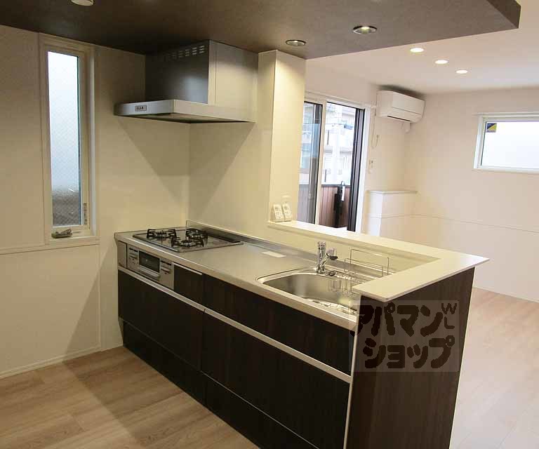 キッチン　２０１号室の写真です。
