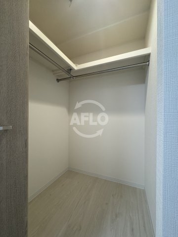 収納　アウトフィールド海老江　WIC