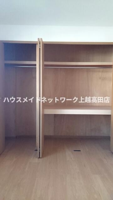 収納　クローゼット