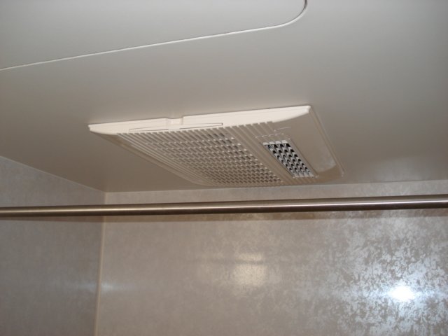 その他設備　浴室乾燥機