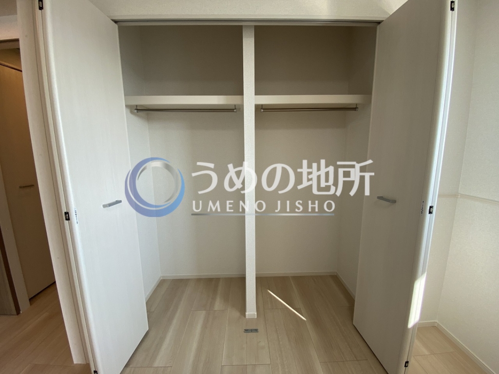 収納　洋室収納