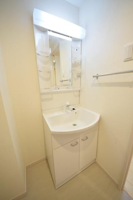 洗面設備　人気のシャンプードレッサー