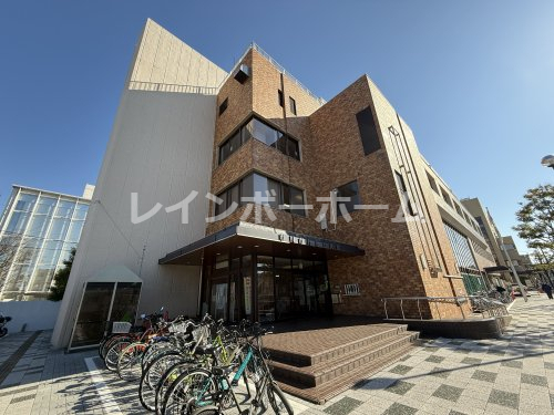 役所　市川市役所支店（役所）まで584m