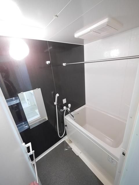 バス・シャワールーム　★お問い合わせはタウンハウジングまで★