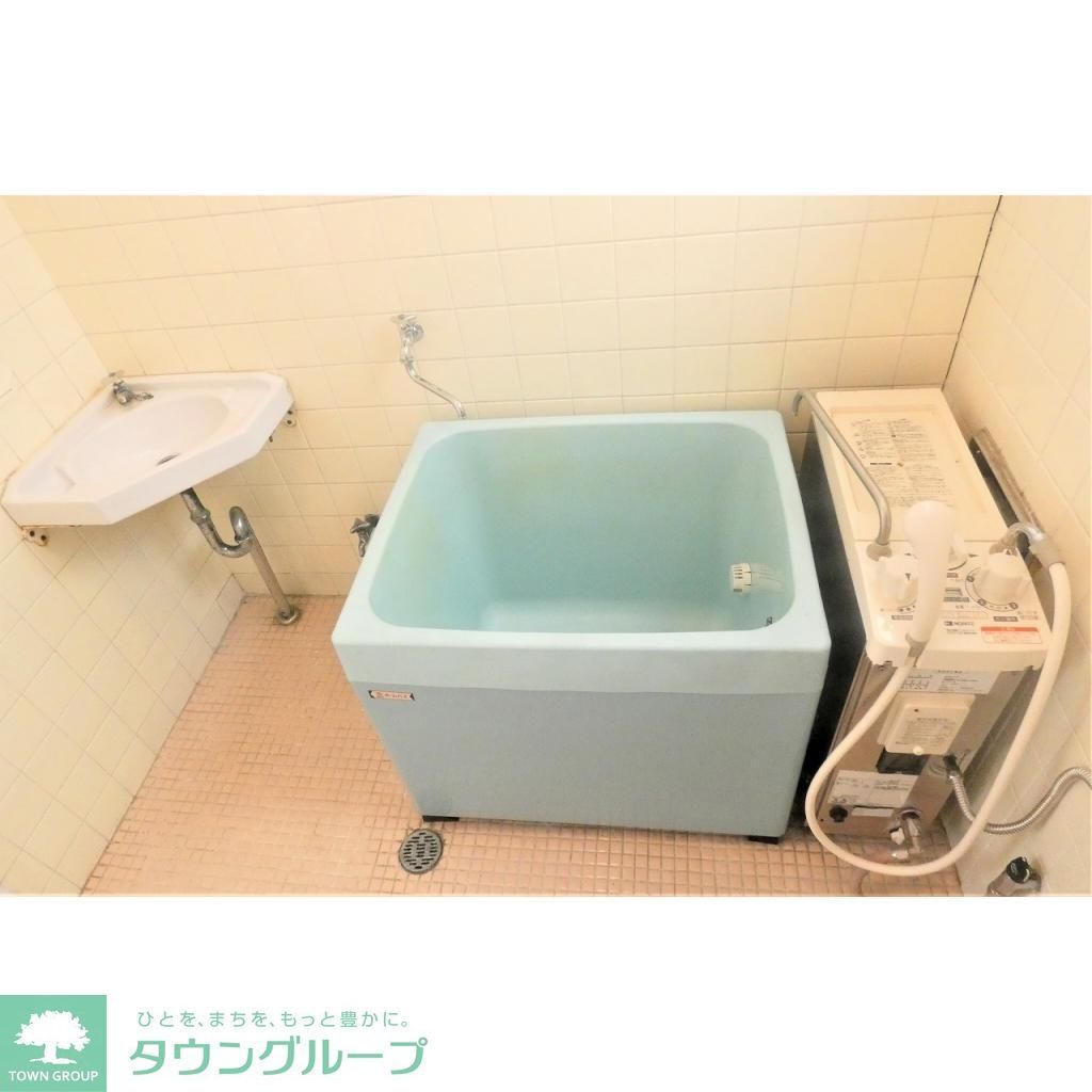 バス・シャワールーム