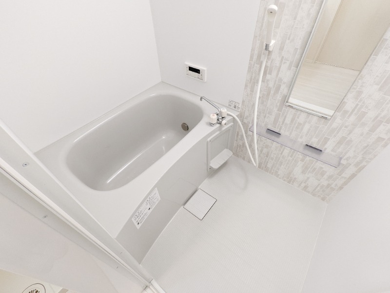 バス・シャワールーム　図面と現状に相違がある場合には現状を優先