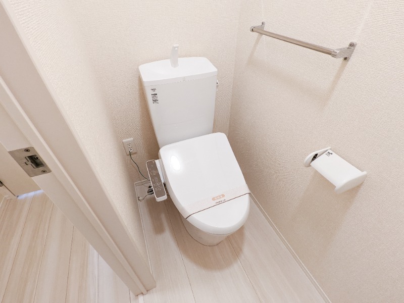 トイレ　図面と現状に相違がある場合には現状を優先