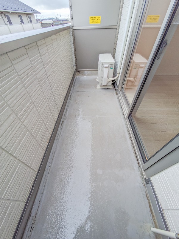 バルコニー　図面と現状に相違がある場合には現状を優先