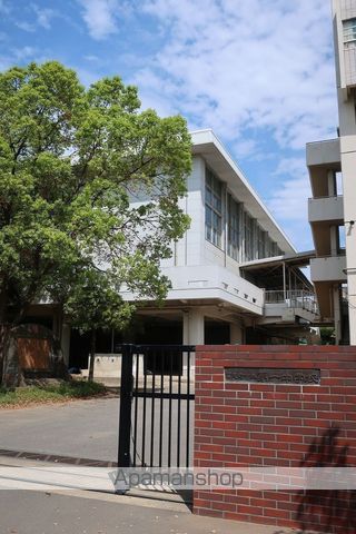 中学校　習志野市立第一中学校（中学校）まで118m