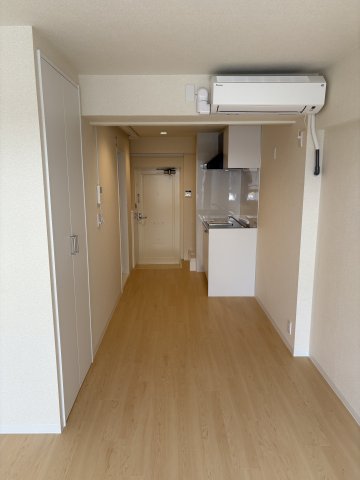 居室・リビング　スタンダードな洋室です