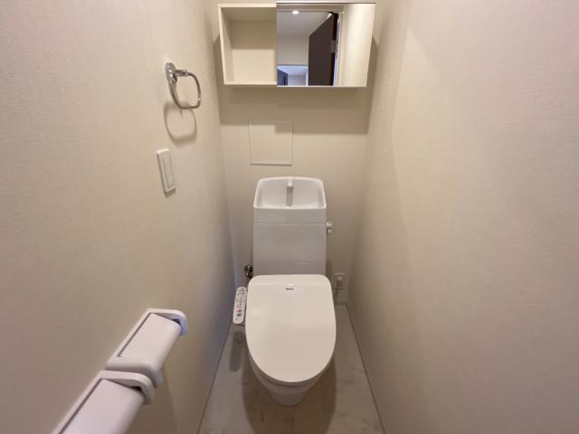 トイレ　シャワー付トイレ