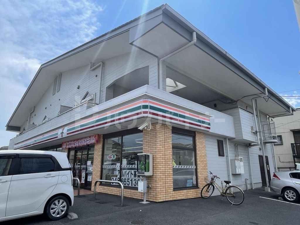 コンビニ　セブン-イレブン さいたま大宮日進１丁目店（コンビニ）まで440m