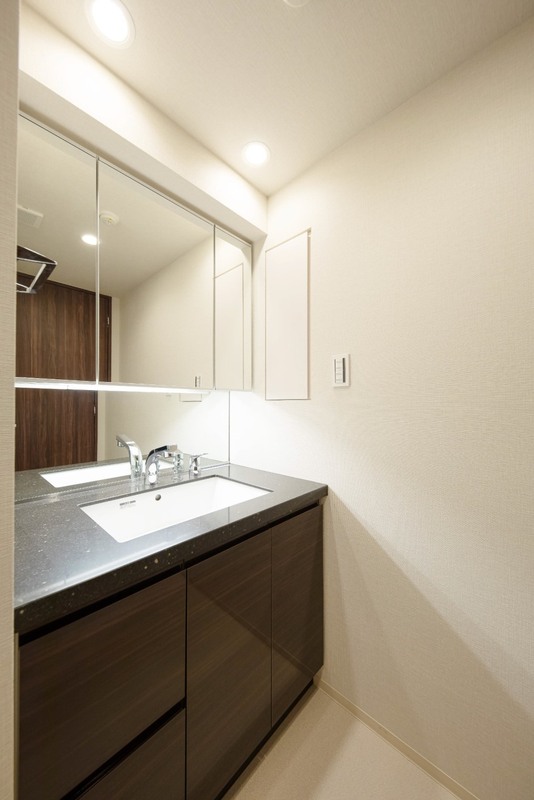 洗面設備　別部屋参考写真