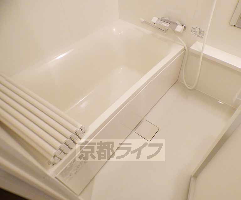 バス・シャワールーム　バスです。