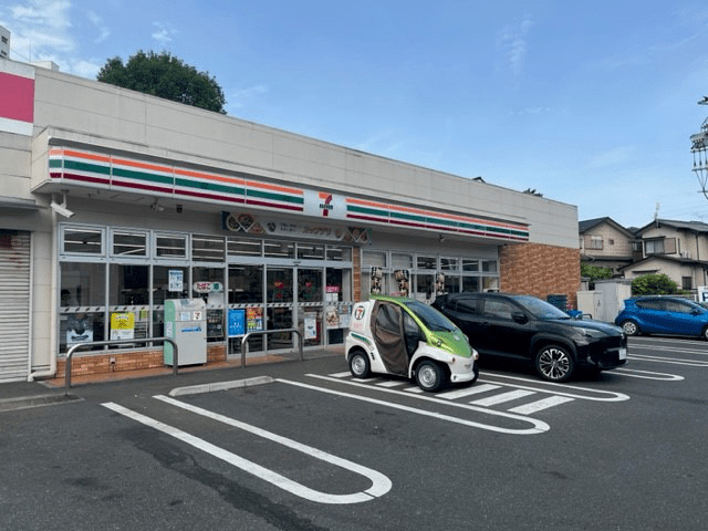 コンビニ　セブンイレブン 横浜深谷町店（コンビニ）まで824m