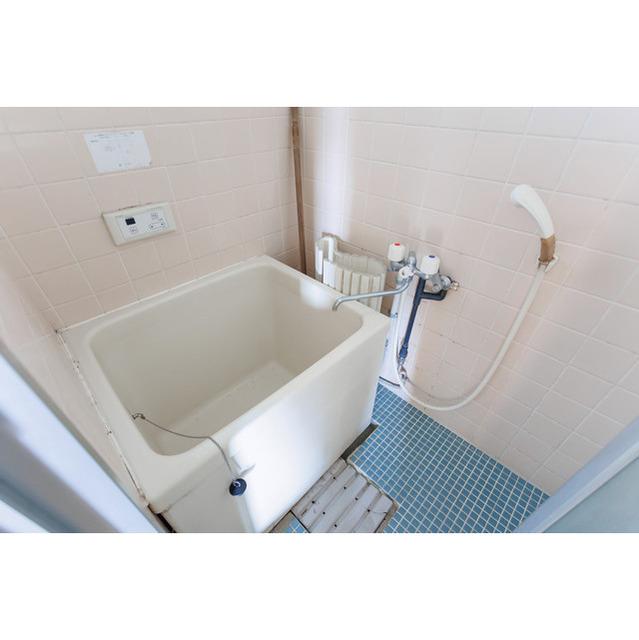 バス・シャワールーム　バス