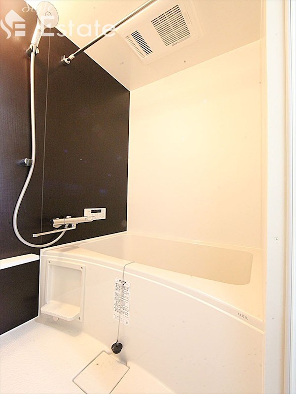 バス・シャワールーム　バスルーム