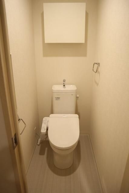 トイレ　ゆったりとした空間のトイレです