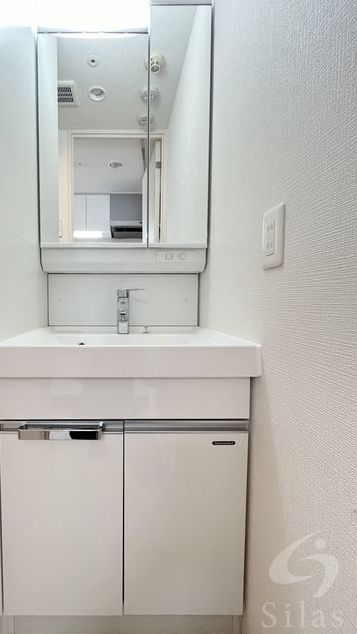 洗面設備　同仕様