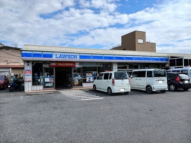 コンビニ　ローソン甲府池田通り店（コンビニ）まで550m