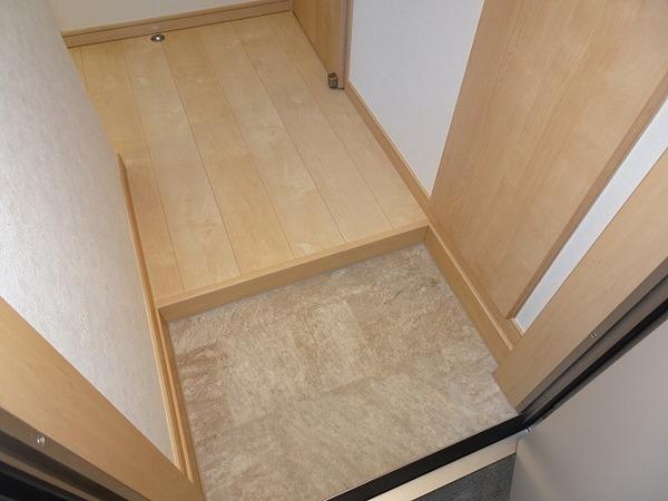 玄関　シューズボックスあり！