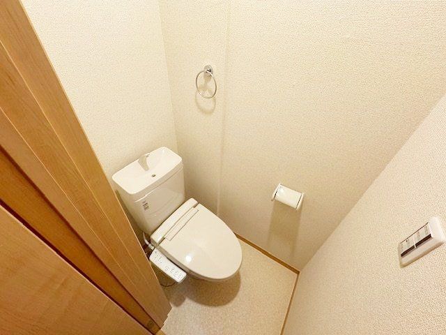 トイレ　同施工会社同仕様