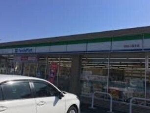 コンビニ　ファミリーマート浜松上島北店（コンビニ）まで220m