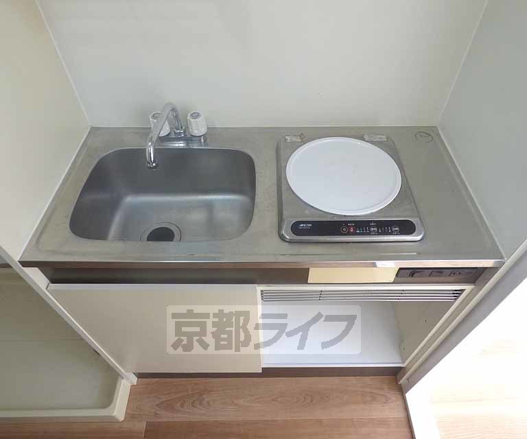 キッチン　キッチンです。