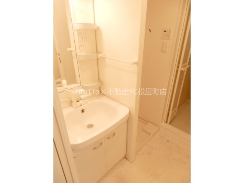 洗面設備　洗面所