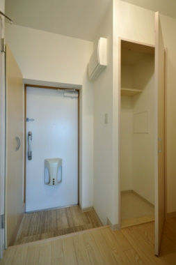 玄関　※他部屋参照、現状優先